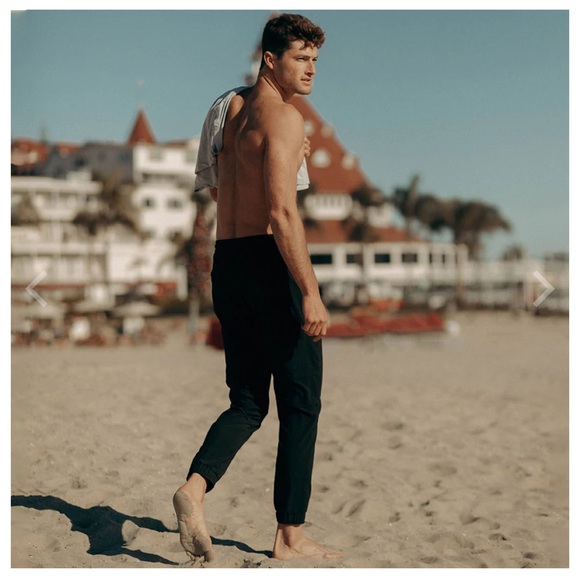 NEW! Albion fit Men’s Black Joggers 34” - Picture 2 of 10